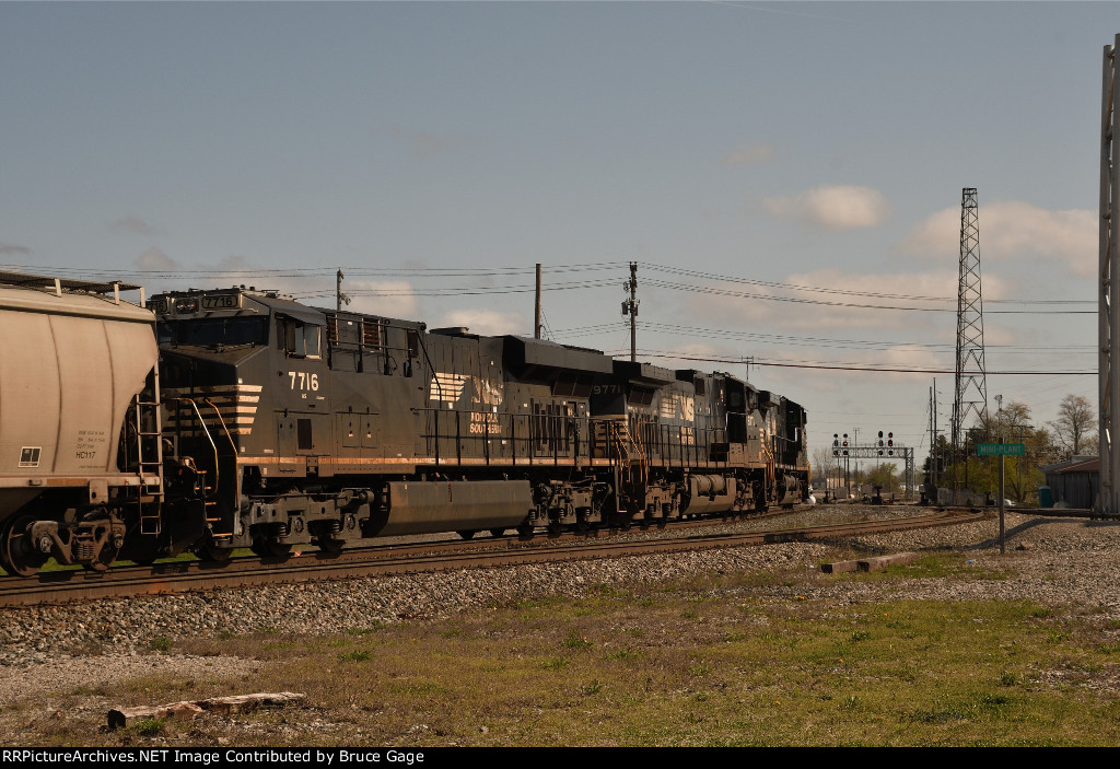 NS 7716